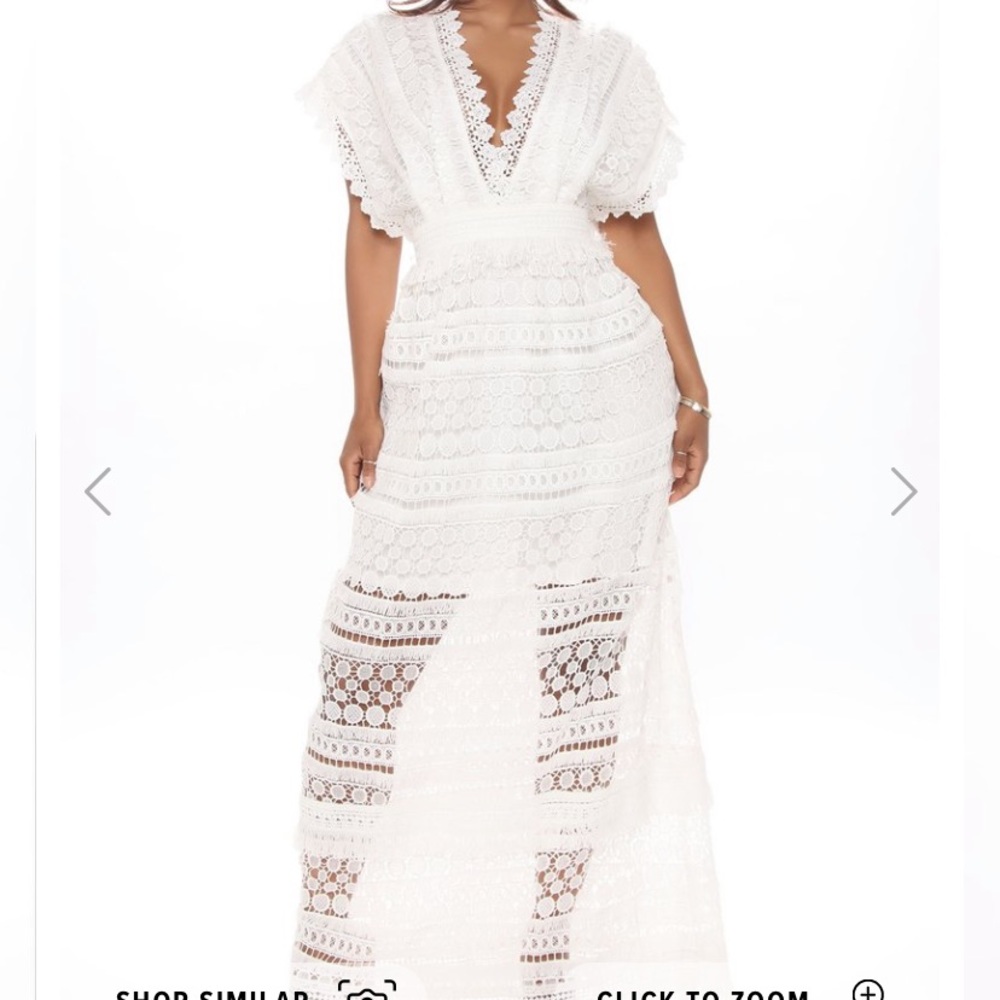 FASHION NOVA LACE DRESS